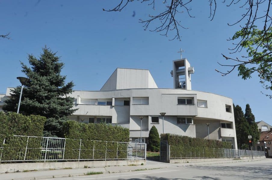 katolici danas obiljezavaju veliki petak uoci uskrsa