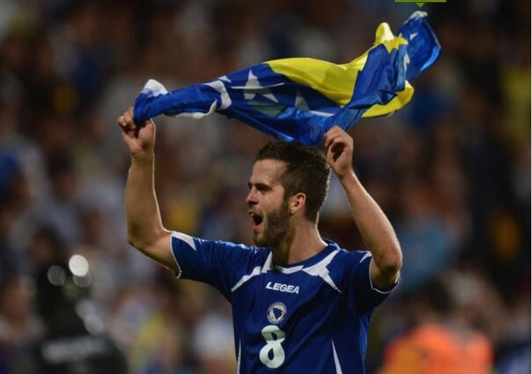 miralem pjanic oglasio se na instagramu i zvanicno zakljucio zavrsetak bogate karijere