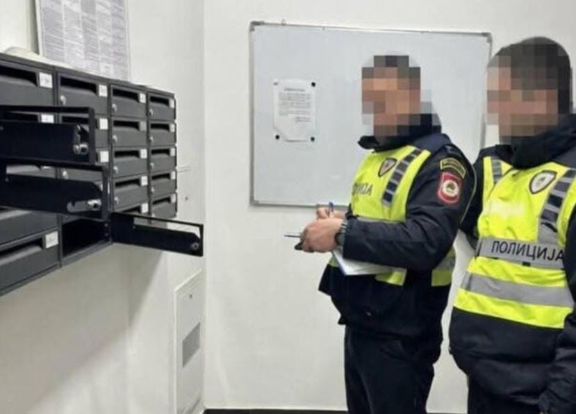 neobicna provala sdesila se u jednoj zgradi u klotor varosi naime nepoznati pocinioci obili su postanske sanducicce stanara