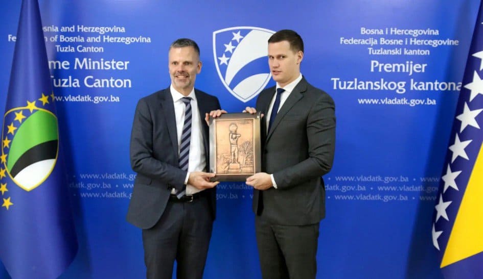 premijer tk irfan halilagic danas je odrzao sastanak sa ambasadorom kraljevine danske u bih Åge Sandal Møllera