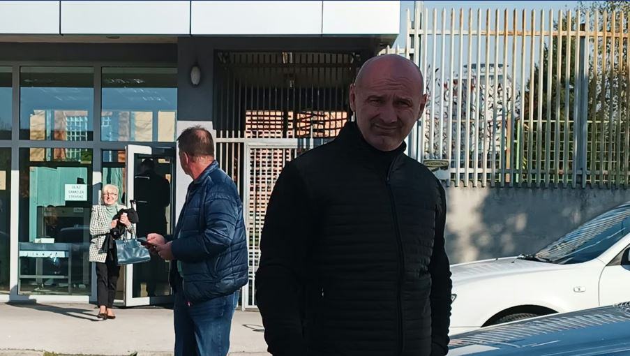 apelaciono odjeljenje suda bih potvrdilo prvostepenu presudu za ratne zlocine u rogatici slavisa djeric osudjen na tri a nenad uljic na cetiri godine zatvora