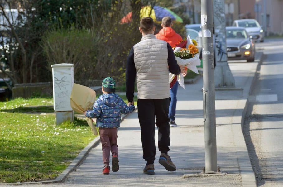 medjunarodni dan zena tuzla cvijece atmosfera