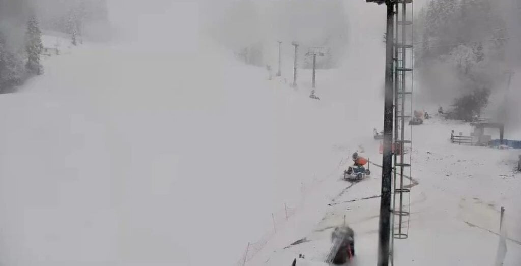 kako su meteorolozi i najavili danas je veci dio bih zahvatilo zahladjenje i nevrijeme uz kisu i snijeg