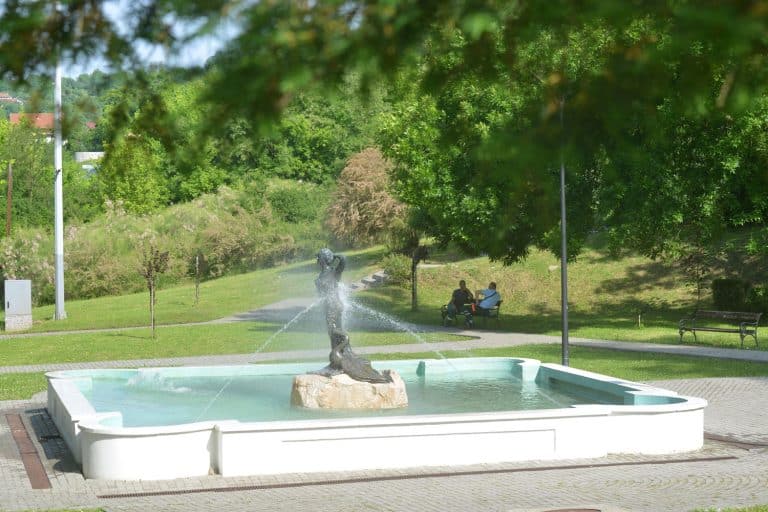 danas ce sirom bih preovladavati suncano i toplo vrijeme uz ugodan vjetar sjevernog smjera