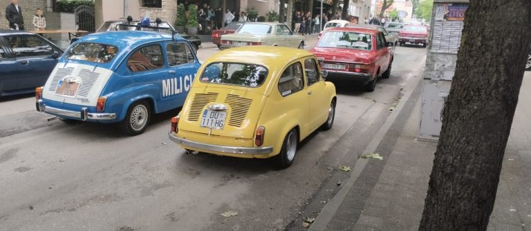 u subotu u tuzli prvi medjunarodnis susreti oldtimera