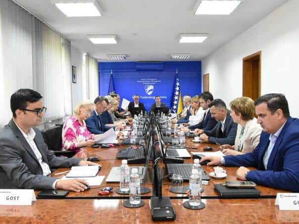 na danasnjoj sjednici vlada tk usvojila veliki investicioni paket za domacu poljoprivredu