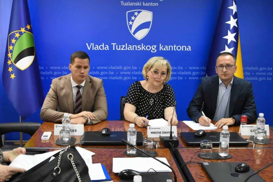 vlada tk visemilionskim sredstvima pruzila podrsku domovima zdravlja u tk