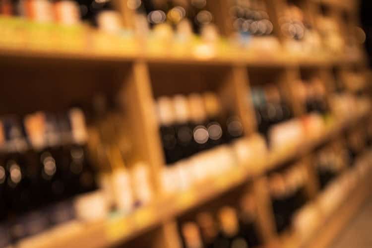 caku 92 od 100 trgovina prodaje alkohol malolkjetnicima u boih pokazalo tajno istraivanje
