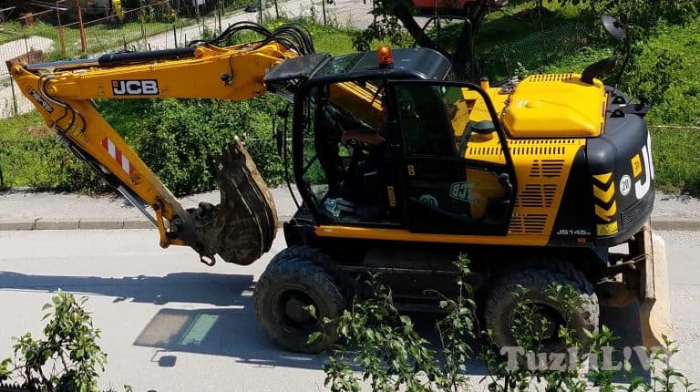 policiji u olovu prijavljena kradja bagera