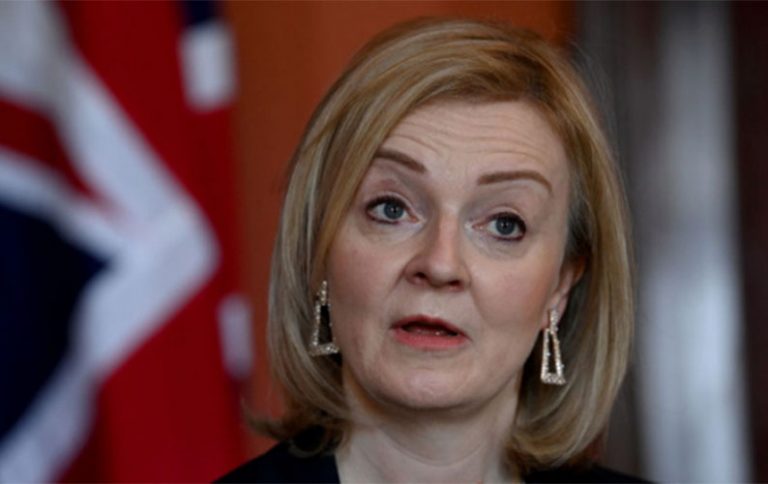 Liz Truss ministrica vanjskih poslova velike britanije ukidanje sankcija povlacenje rusija