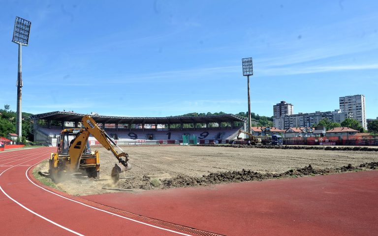 rekonstrukci zamjena travnate povrsine glavni teren stadion tusanj tuzla