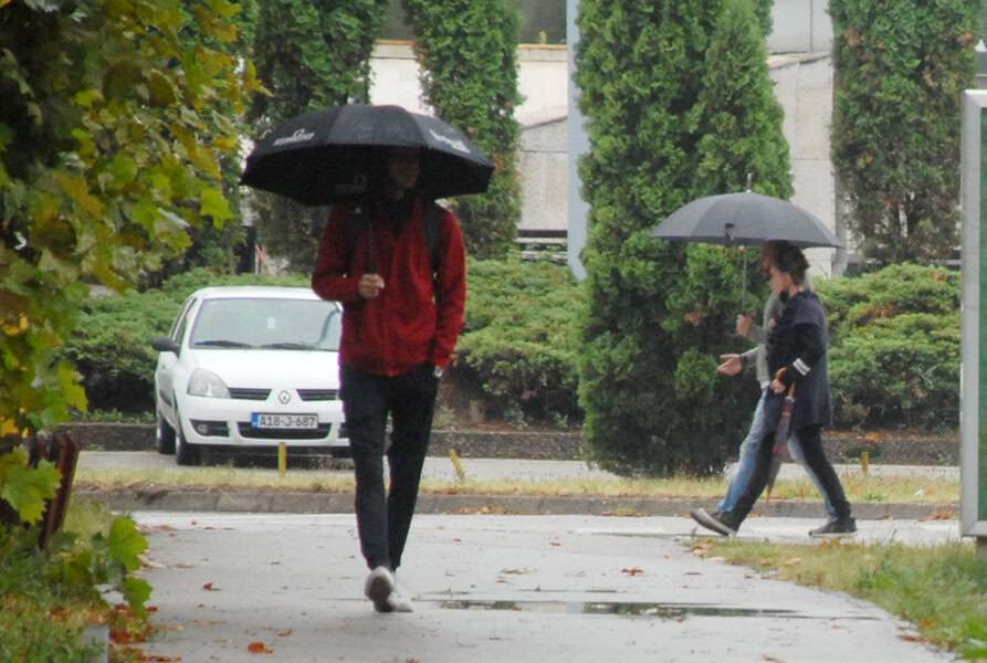 danas ce u bih preovladavati pretezno oblacno vrijeme sa slabom kisom