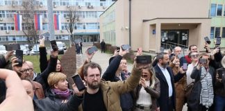 protest novinari podrska nikoli moraci zahtjev povrat telefona policija banja luka