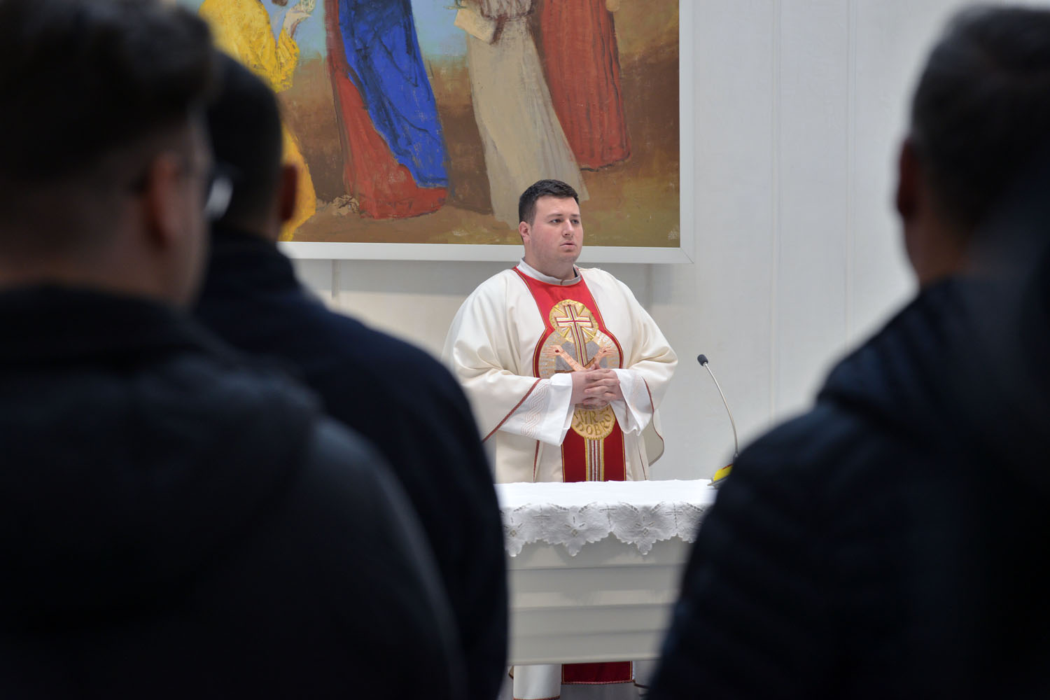 katolici uskrs misa samostan svetog petra i pavla tuzla