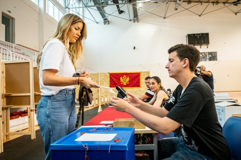 otvorena biralista parlamentarni izbori crna gora