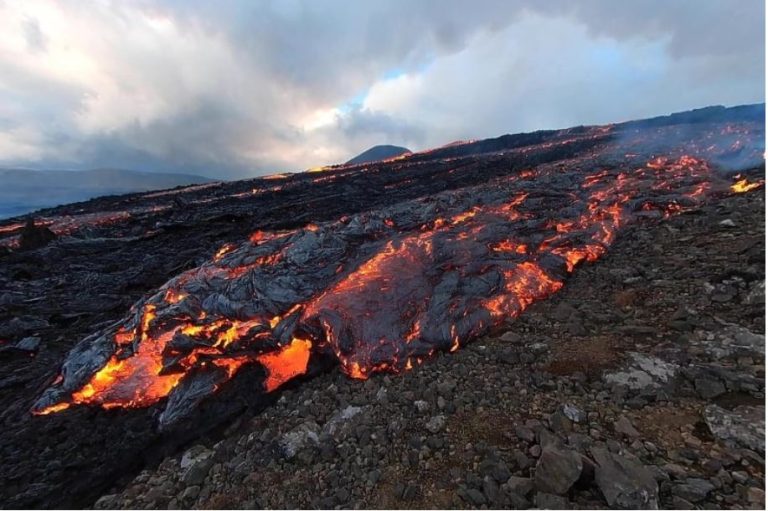 vulkanske stijene oko islanda smanjuju zagadjenje vise nego sume spas za planetu zemlju