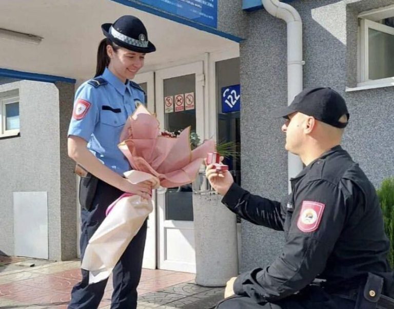 policajac dusko maksimovic zaprosio u foci koleginicu policajku marinu kovacevic