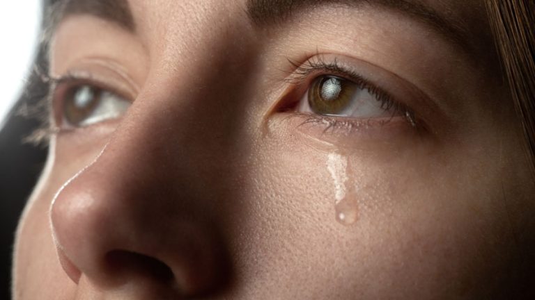 istrazivanje pokazalo da plakanje jednom puta sedmicno smanjuje stres