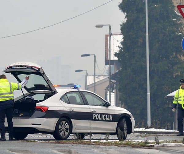 Na području TK zabilježeno 10 saobraćajnih nesreća, sedam osoba povrijeđeno