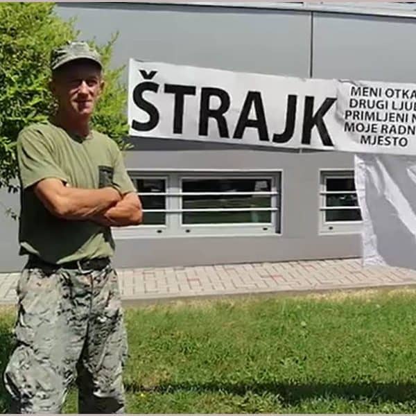 Demobilisani borac štrajkuje u Srebreniku, otpustiti ga i primili drugog