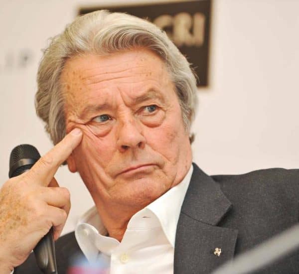 Preminuo slavni francuski glumac Alain Delon