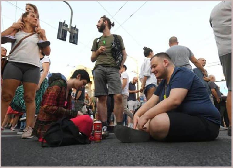 Beograd, demonstranti