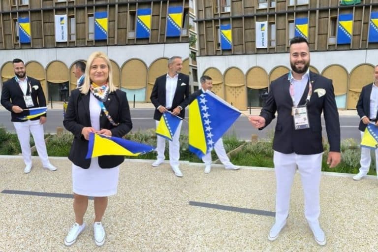 larisa ceric i mesud pezer danas izlaze na borilista na oi u parizu