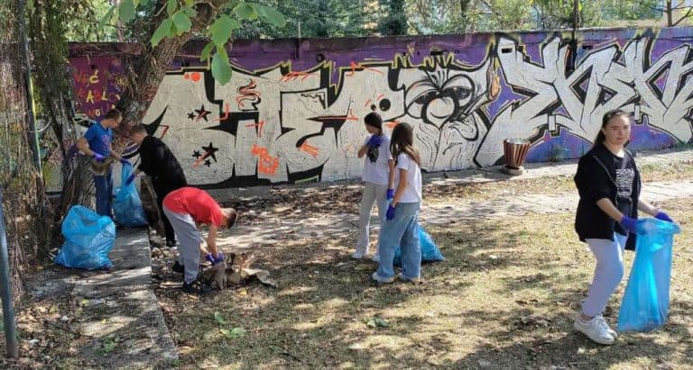 uprilicena 13 terenska volonterska akcija čišćenja otpada u sklopu projekta Let’s Do It Tuzla