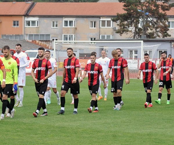 danas na programu dvije utakmice 9 kola premijer lige bih fk sloboda docekuje fk sloga a derbi u mostaru fk velez - hsk zrinjski