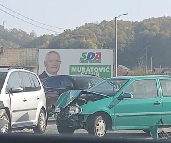 u saobracajnoj nesreci koja se dogodila u mjestu previle kod srebrenika povrijedjene su dvije osobe doslo do sudara dva automobila