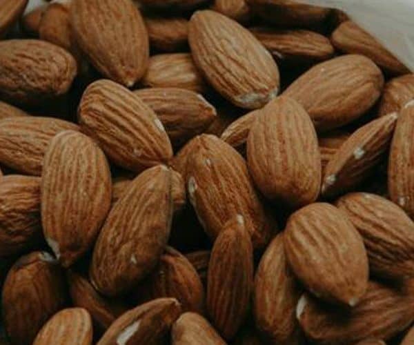 Lako je pretjerati s bademima: Koliko je zapravo dovoljno?