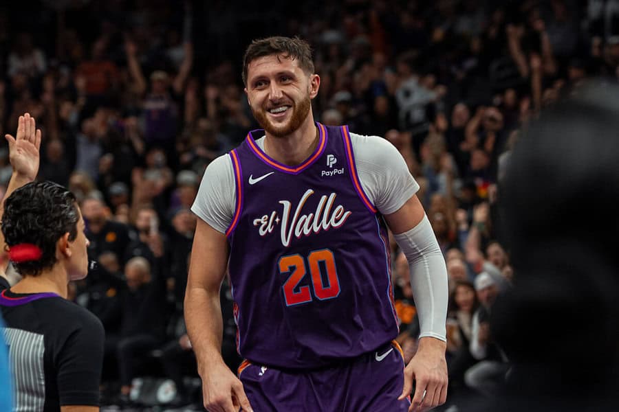 Phoenix slavio protiv Lakersa, Nurkić upisao double – double (Video)