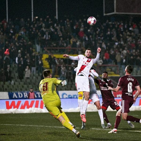 Fudbal, Sarajevo - Zrinjski 0-1