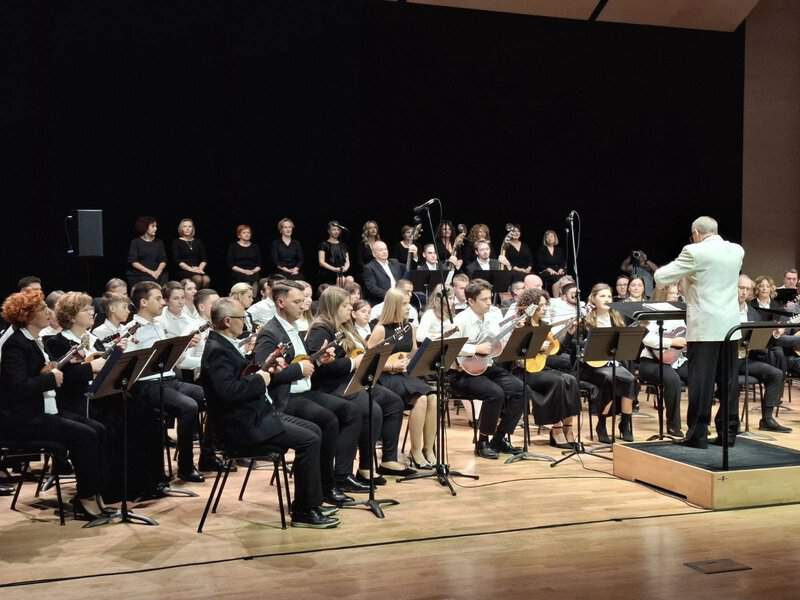 Slavonsko tamburasko drustvo 'Pajo Kolaric' Osijek, Bozicni koncert, Tuzla