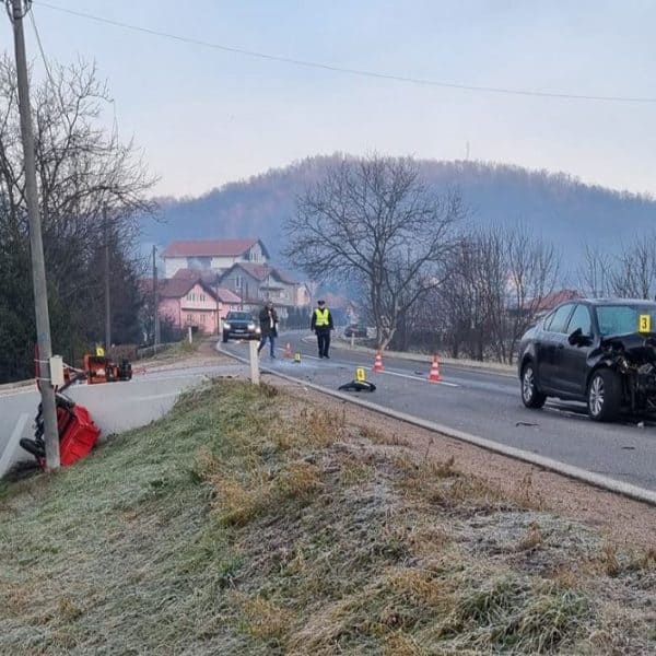 jutros je u tojsicima prilikom sudara sa automobilom povrijedjen vozac motokultivatora