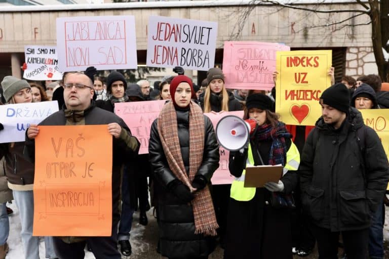 sarajevski studenti pruzili podrsku kolegama iz srbije