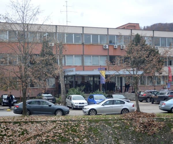 Počela nastava u ljetnom semestru na Univerzitetu u Tuzli