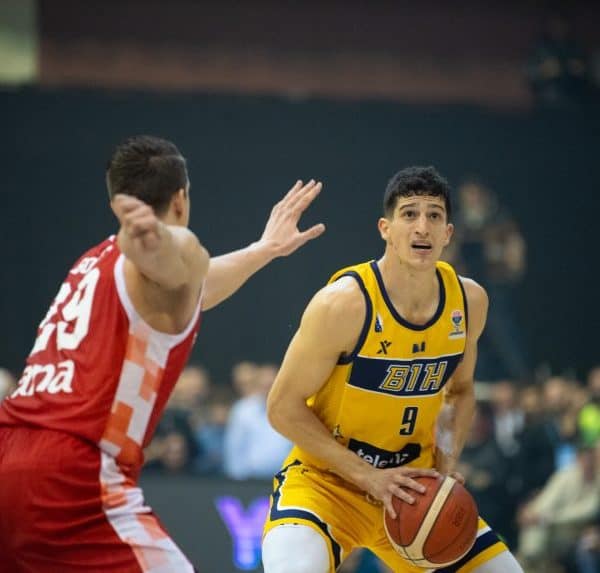 amar gegic i kk zadar sporazumno raskinuli ugovor nas kosarkas od danas slobodan igrac