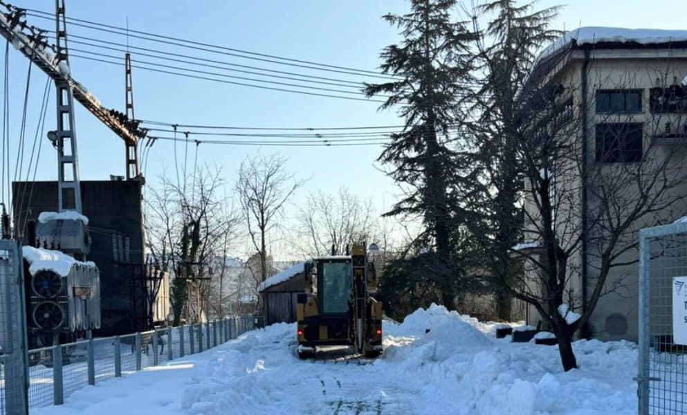 teska situacija i dalje u pojedinim mjestima tk nakon snijeznih šadavinas neki jos bez struje