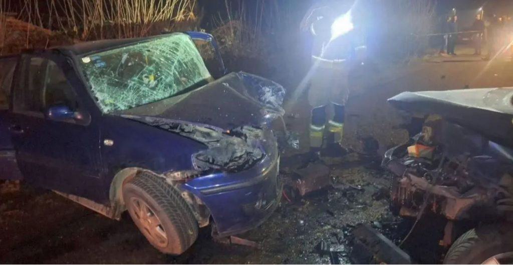 u teskoj nesreci kod visokog gdje je doslo do frontalnog sudara dva automobila jedan od vozaca je smrtno stradao