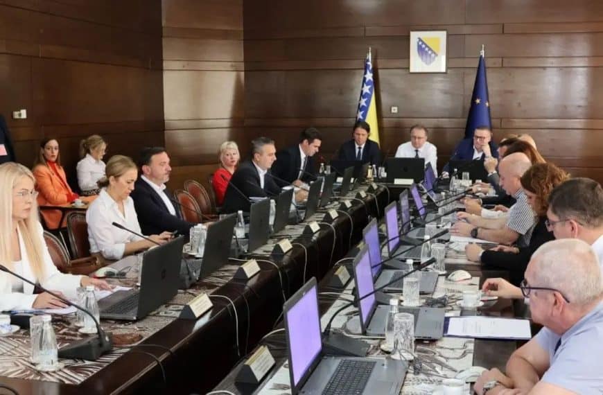 vlada fbih povukla iz parlamentarne procedure izmjene i dopune krivicnog zakona radi velikog broja amandmana ide u ponovo razmatranje