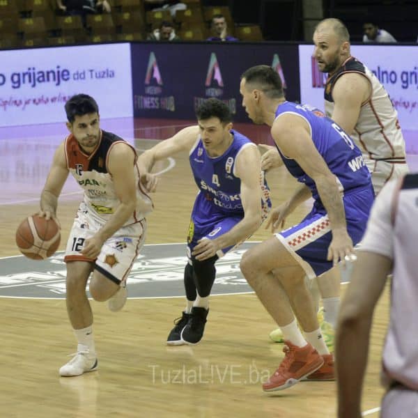 Šesta pobjeda u nizu OKK Slobode: Široki u Mejdanu pao u posljednjoj četvrtini (Foto)