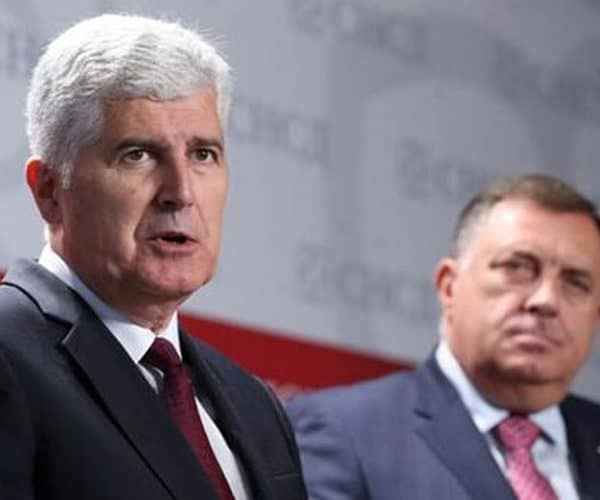 Dodik helikopterom sletio u Mostar, sastao se sa Čovićem