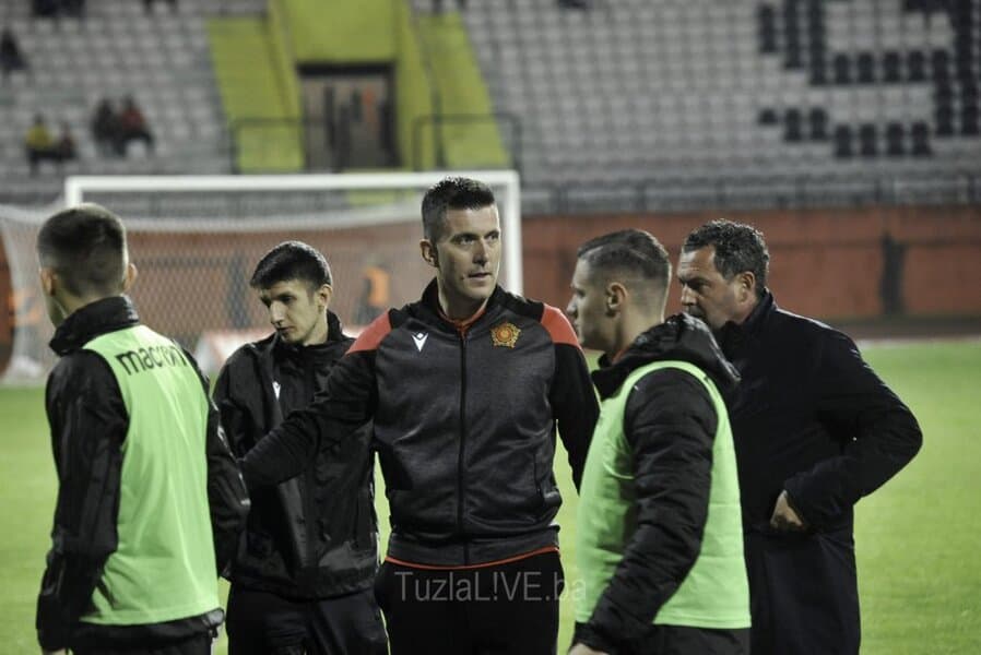 fudbal, Sloboda, prekid