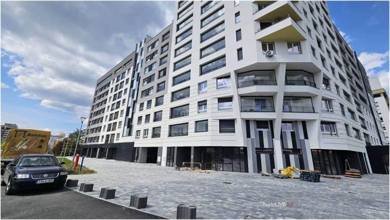 Tuzla, Stupine, nova zgrada