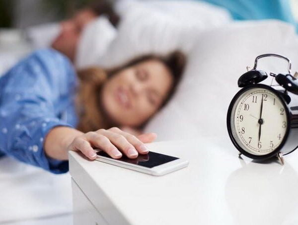 sat, spavanje, budjenje, alarm