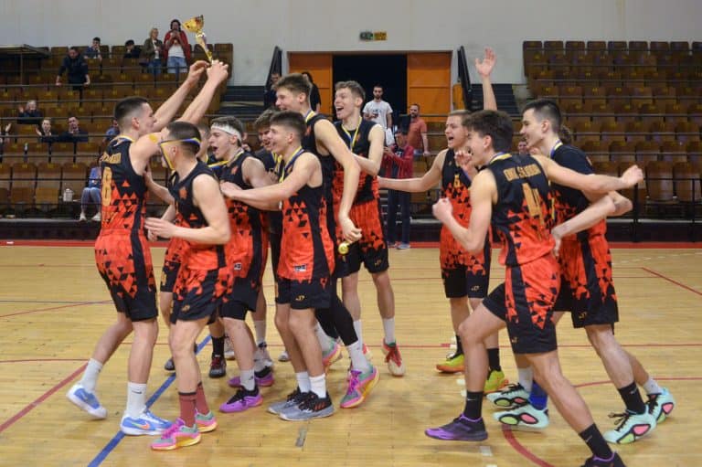 Juniori okk sloboda osvojili finalni turnir lige mladih kantonalnog saveza tk