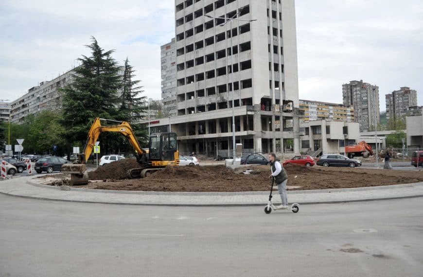 Završna faza radova na kružnom toku Slatina: U funkciji do petka (Foto)