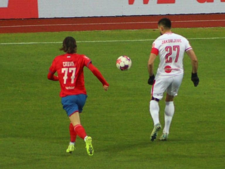 u derbiju 12 kola premijer lige bih veceras ce se na stadionu pod bijelim brijegom u mostaru sastati zrinsjki i borac