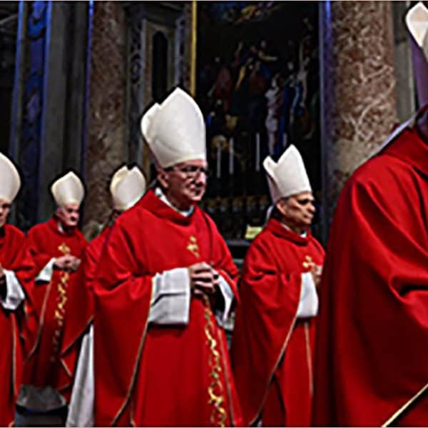 Vatikan, izbor pape, konklava